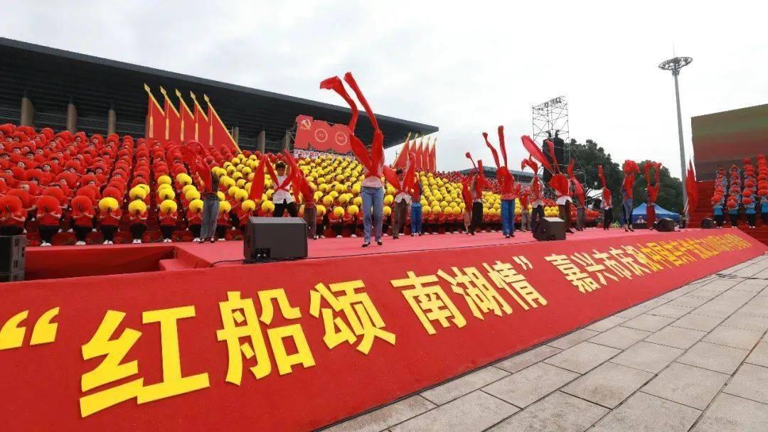“柚”见真情 中国银行平湖支行持续开展助农活动